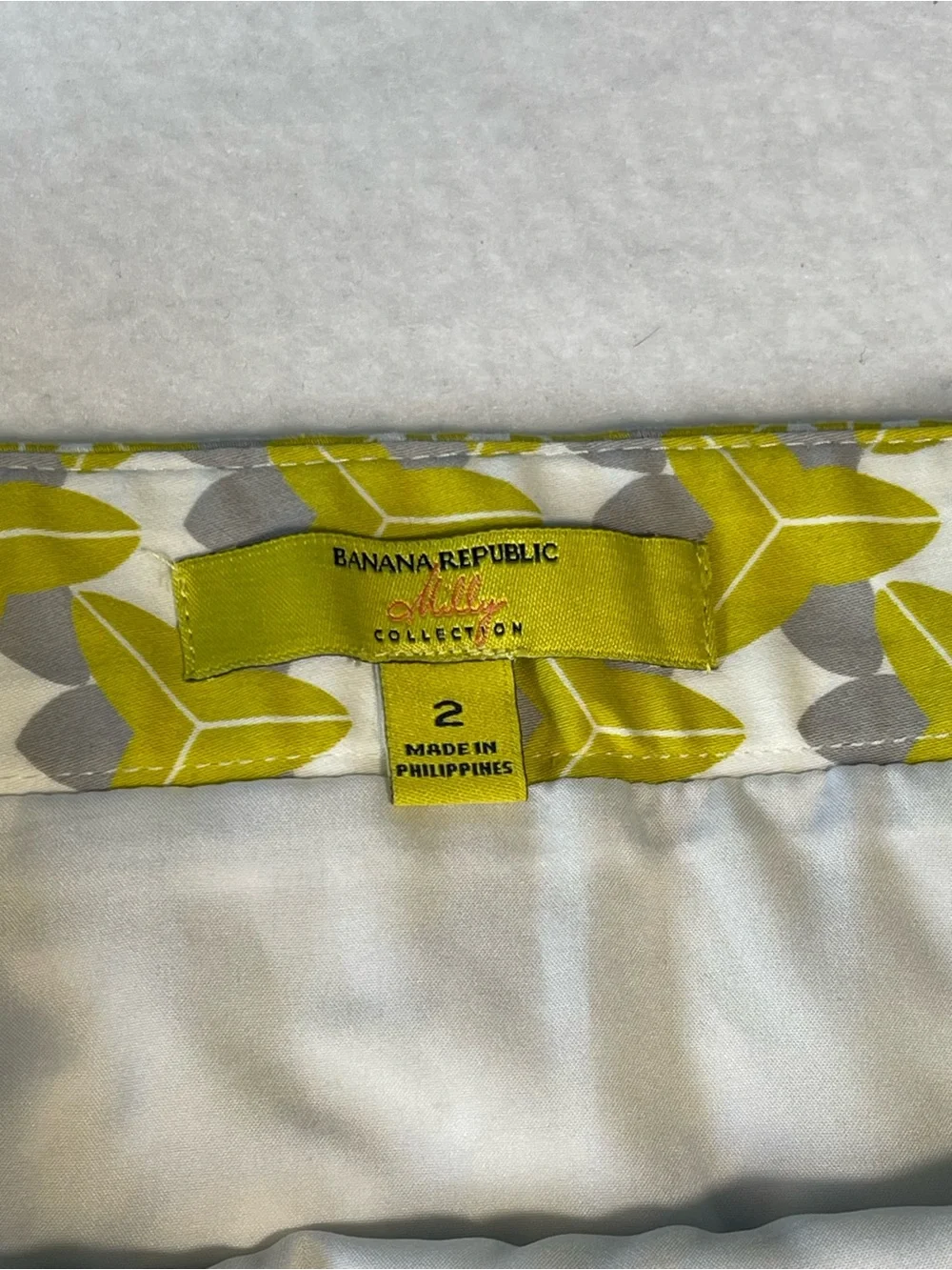 Banana Republic Milly Collection Geometric Print A-Line Skirt Size 2 Yellow Gray